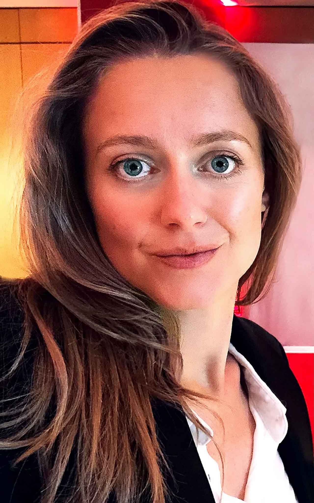 Porträt von Jennifer, Fotografie bei Frontal-Light
